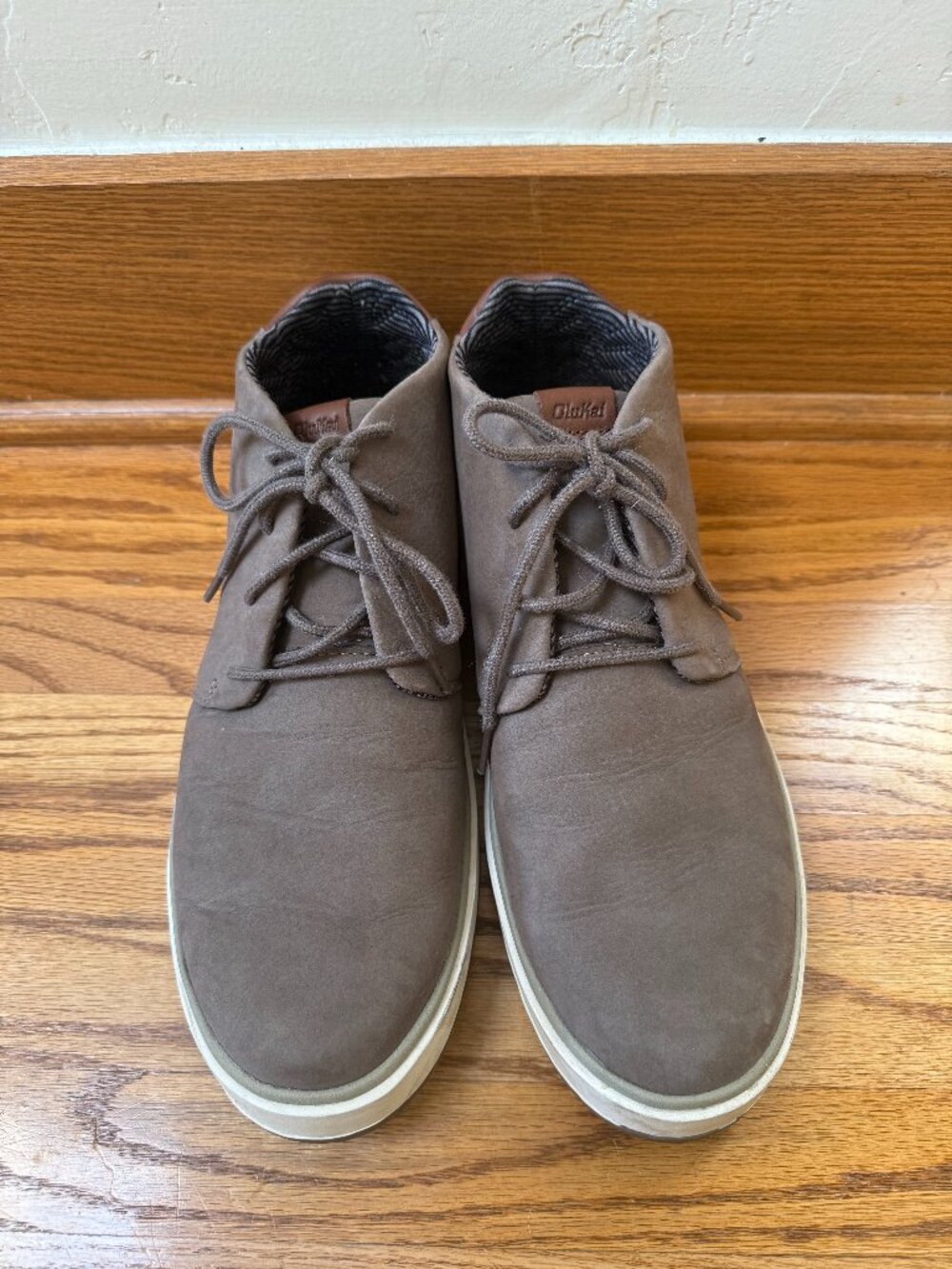 OluKai Papaku ‘Ili Chukka Boots Mustang Brown Leather Men’s 11.5